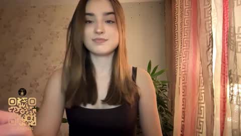 Ola my name is Lissa  Lets hit 10 Thumbs Up together   online show from 5, 2, 2026