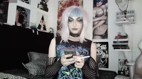 Snapshot of kiiller_queen chatting on 20, 4, 2026 kenny online show from 20, 4, 2026