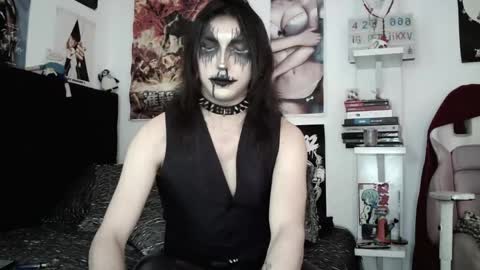 Snapshot of kiiller_queen chatting on 23, 5, 2026 kenny online show from 23, 5, 2026