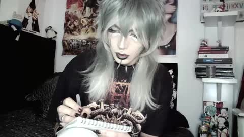 Snapshot of kiiller_queen chatting on 28, 5, 2026 kenny online show from 28, 5, 2026