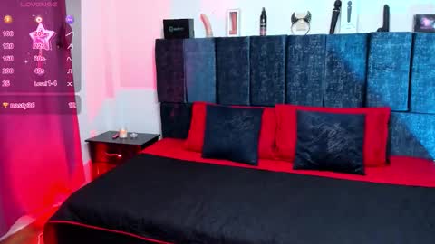 kiimowens online show from 31, 10, 2025