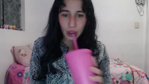 Snapshot of kiimy_to chatting on 16, 5, 2026 Nezumy Rey online show from 16, 5, 2026