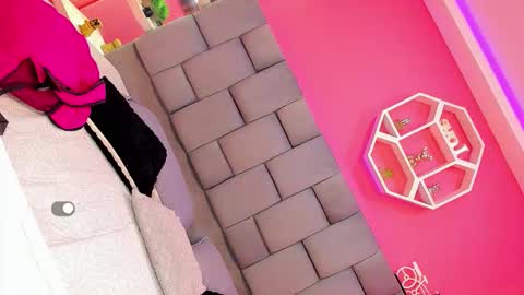Snapshot of kiishanny chatting on 1, 11, 2025 kiishanny online show from 1, 11, 2025