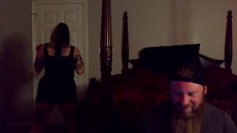 Kiki and daddy  online show from 26, 4, 2026