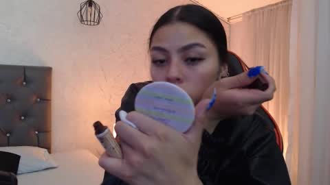 kIKI online show from 26, 2, 2026