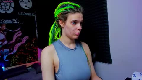 Kiki online show from 12, 10, 2025