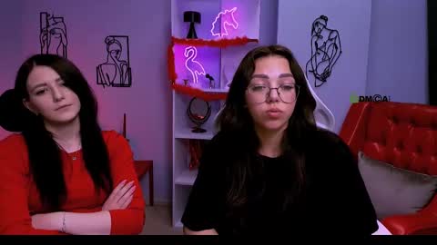 Snapshot of kiki_swan chatting on 12, 3, 2025 kiki_swan online show from 12, 3, 2025