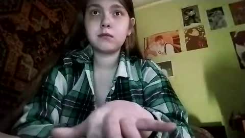 kikibang_ online show from 10, 3, 2026