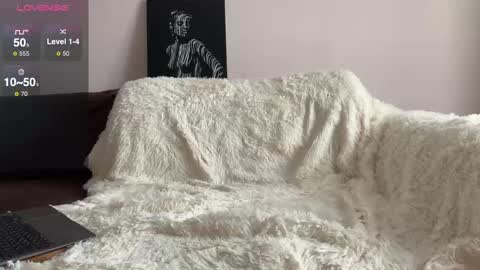 new video in description online show from 4, 2, 2025