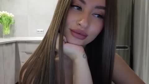 EvaAnna online show from 9, 3, 2026