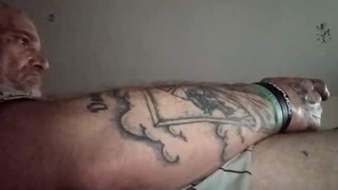 Snapshot of killerbengals chatting on 23, 12, 2025 Blazedaddy online show from 23, 12, 2025