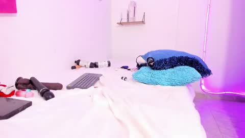 kim online show from 16, 1, 2025