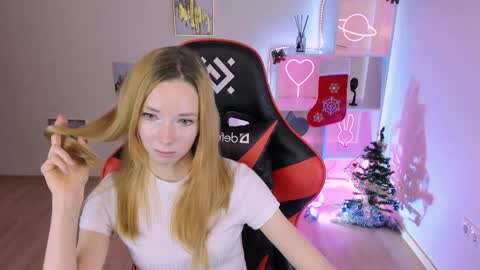 kim_boyd online show from 16, 12, 2024