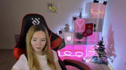 kim_boyd online show from 16, 12, 2024