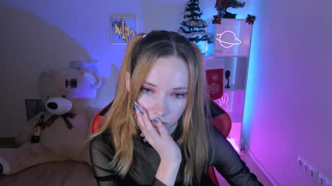 kim_boyd online show from 28, 12, 2024