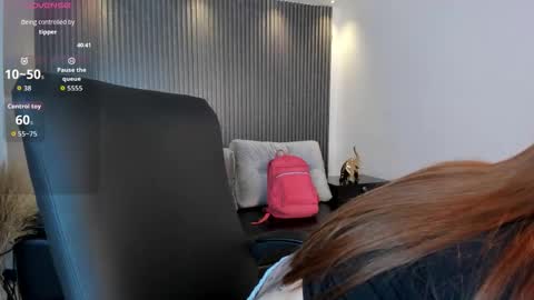 Snapshot of kim_brown_ chatting on 9, 9, 2025 Kim online show from 9, 9, 2025