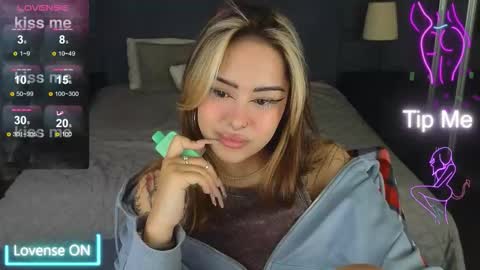 Kim online show from 17, 11, 2025