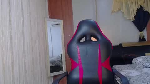 KIM online show from 8, 11, 2025