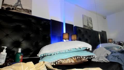 Kim Marquez online show from 1, 3, 2026