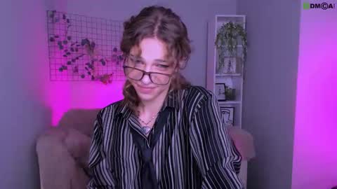 kim online show from 13, 9, 2025