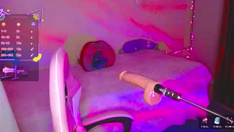 Kim Mishell  online show from 17, 10, 2025