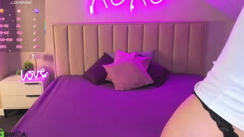 kimberlly_smith online show from 26, 5, 2026