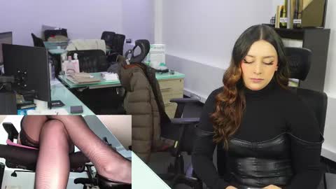 Kimberly 1200-1900 GMT-5 online show from 24, 2, 2025