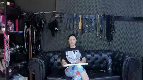 Snapshot of kimberly_swan_ chatting on 21, 10, 2025 KIMBERLY SWAN online show from 21, 10, 2025