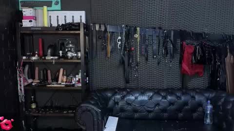 Snapshot of kimberly_swan_ chatting on 14, 11, 2025 KIMBERLY SWAN online show from 14, 11, 2025