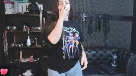 Snapshot of kimberly_swan_ chatting on 2, 3, 2026 KIMBERLY SWAN online show from 2, 3, 2026