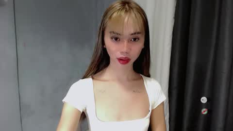 Snapshot of kimberly_tart chatting on 15, 12, 2024 Kimberly online show from 15, 12, 2024