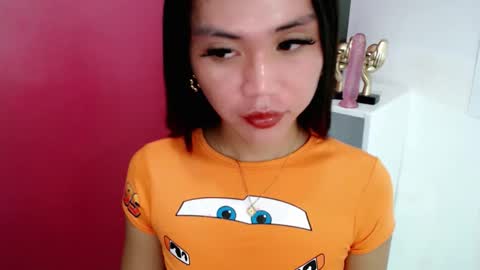 Snapshot of kimberly_tart chatting on 5, 4, 2026 Kimberly online show from 5, 4, 2026