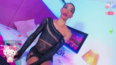 Your Queen KIM online show from 13, 10, 2025