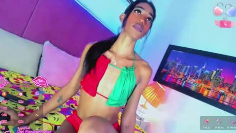 Your Queen KIM online show from 21, 11, 2025