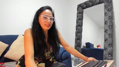 Kimberly online show from 3, 5, 2026