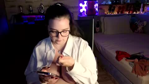 kimberlycaprice online show from 19, 3, 2026