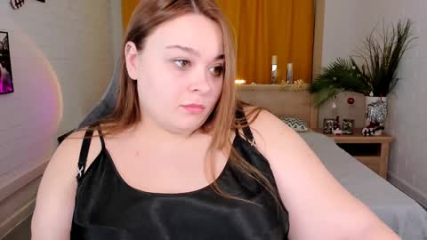 Snapshot of kimberlymaran chatting on 7, 1, 2025 The one that you wont be able to forget online show from 7, 1, 2025