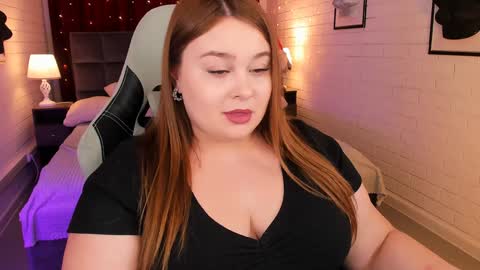 Snapshot of kimberlymaran chatting on 18, 1, 2025 The one that you wont be able to forget online show from 18, 1, 2025