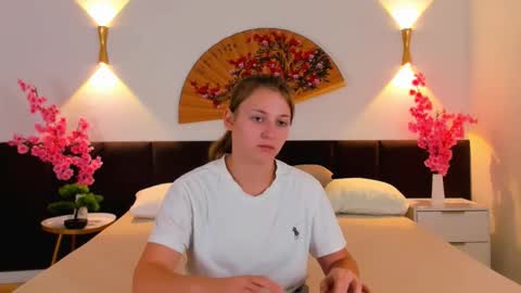 Snapshot of kimberlypierce chatting on 22, 9, 2025 kimberlypierce online show from 22, 9, 2025