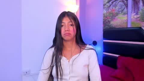 Kimberly Villalobos online show from 18, 1, 2025