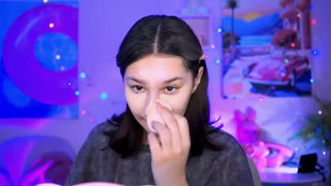 kimclarks online show from 13, 11, 2025