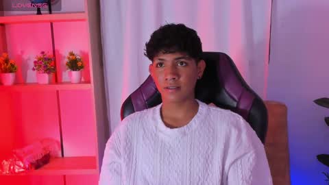 Snapshot of kimerico_04 chatting on 8, 1, 2025 ISAAC online show from 8, 1, 2025
