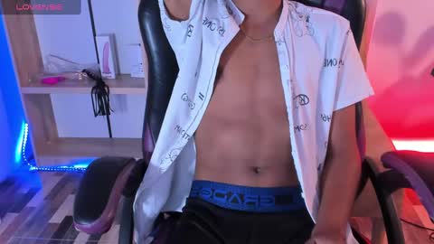 Snapshot of kimerico_04 chatting on 10, 1, 2025 ISAAC online show from 10, 1, 2025