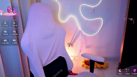 Snapshot of kimflexible_ chatting on 7, 7, 2026 Kim 3 online show from 7, 7, 2026