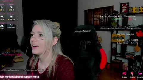 Wolfs Girl online show from 26, 11, 2025