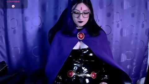   online show from 27, 1, 2025