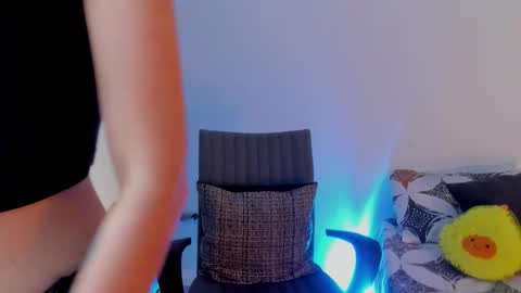 Kimm online show from 9, 11, 2025