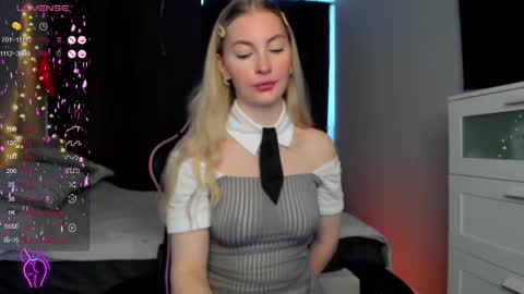 Snapshot of kimmy1_powell chatting on 24, 2, 2025 kimmy1_powell online show from 24, 2, 2025