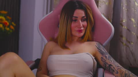 KimSkye online show from 5, 2, 2025