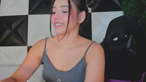 kimtandrys_ online show from 2, 10, 2025